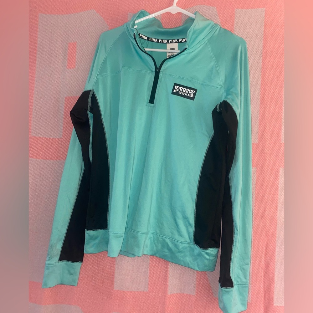 PINK Victoria’s secret long sleeve top- size large